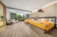 Elong Hotel (Huangshan Shexian Huizhou Ancient City Branch)