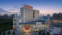 Vienna Hotel (Macheng Cultural Town) - parking