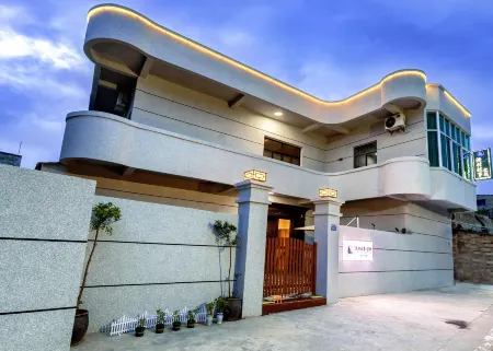 Pingtan Fishing Village Story Inn (Zhanqian Road Branch)