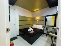 Hotel 99 Cubao Quezon City Hotels near Cubao