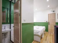 Collection O The Singha Chiangmai Hotel Hotels near Pa Tan
