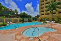 Guam Plaza Resort - Pool