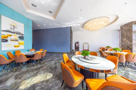 Min'an International Hotel (Lanzhou Zhongchuan International Airport) Отели рядом с достопримечательностью «Dinosaur Kingdom»