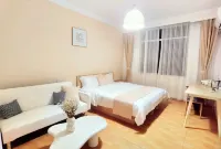 Shifang Shanqu Homestay - Bãi đậu xe