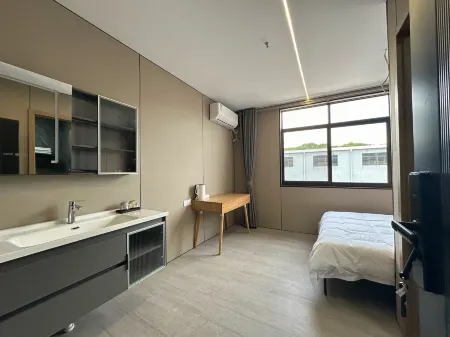 Cabin 605 Boutique Stay (Shanghai Pudong Airport Branch)