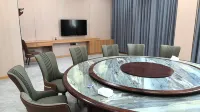 โรงแรมตงกั่ง - พร้อมอาหารเช้า