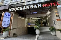 Ngoc San San Hotel Hotel a Bình Chánh