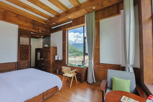 Sanhu Homestay (Shangri-La Town Daocheng Yading Scenic Area) - 3 Yıldız