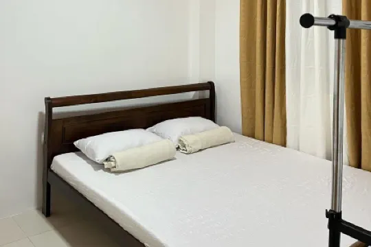 Krystal Claine Homestay-Burnham Hill Condo