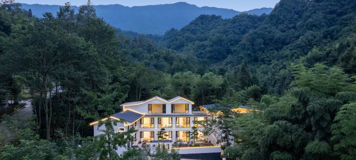 Linxijian Homestay (Bifengxia Scenic Area) Hotel a Ya'an