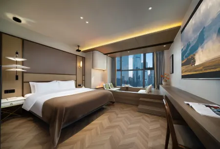 Weilan Creative Hotel (Chengdu MixC Niushikou Subway Station Store)