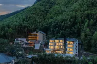 Anji Riverside Inn Hotel in zona Longwang Mountain Top
