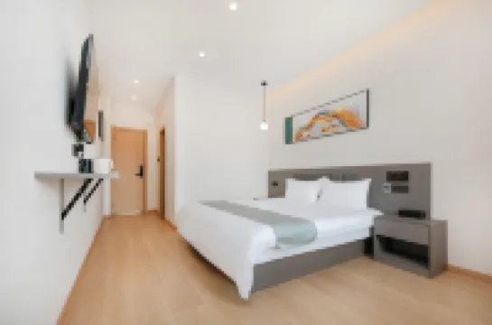 ManQi intelligent flat