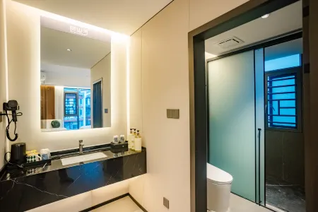 Yueshan River Scenic Hotel Отели рядом с достопримечательностью «Nanyue Grand Temple»