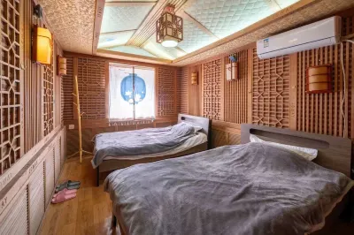 Zuo Ziji Hostel Hotel a 