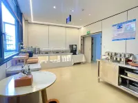 LHHOTEL - breakfast