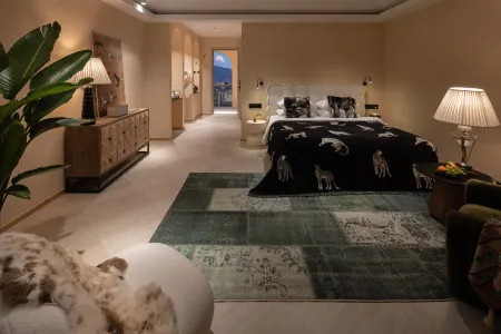 Lanxiu Snowmountain Boutique Hotel