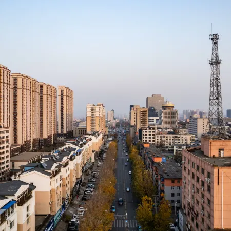 HanTing Hotel (Jinzhou Railway Station Renmin Street)