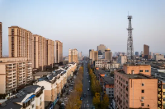 HanTing Hotel (Jinzhou Railway Station Renmin Street) Hotels near Jinzhou Museum