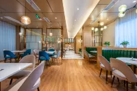 Xinyue Yasu Hotel (North Square Store of Shiyan Railway Station)