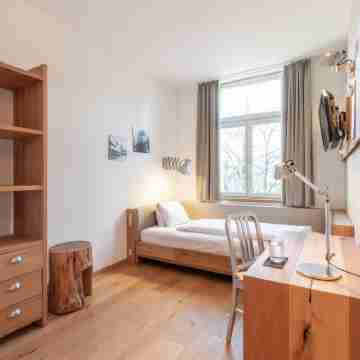 Alpenblick Bern - Kind of a Hotel Rooms