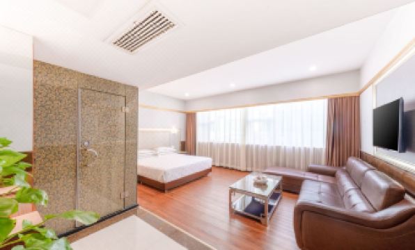 Huaxin Business Hotel (Zhuhai Gongbei Port Branch)