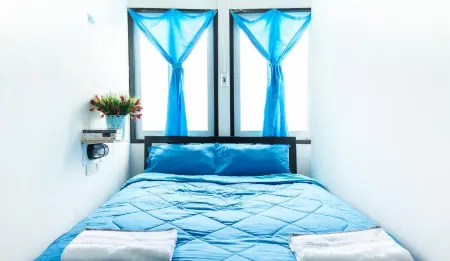 Zee Thai Hostel