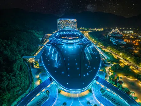 Chimelong Spaceship Hotel Отели рядом с достопримечательностью «Zhuhai Chimelong Ocean Kingdom»