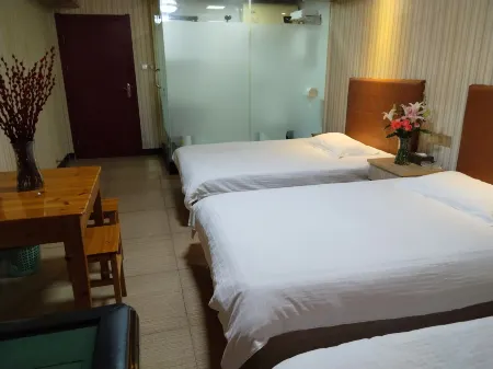 Kaihua Tujia Hotel Отели рядом с достопримечательностью «Huaqian Valley»