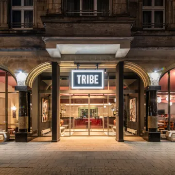 杜塞爾多夫雅高TRIBE飯店 比爾克附近的飯店