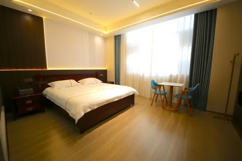 โรงแรมเจียยี่ - วิวภูเขา
