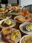 Found Mansion Langkawi - Desayuno