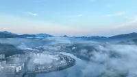 Ruo Yin•Natural Oxygen Bar Home Stay - Mountain view