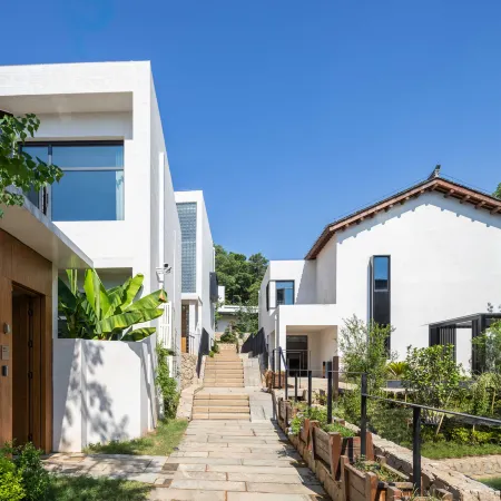 BLOSSOM LAND WEISUWAN HUANGSHI Отели в г. Хуанши