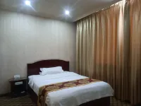 Xinnong Hotel Hotels in Maralbexi