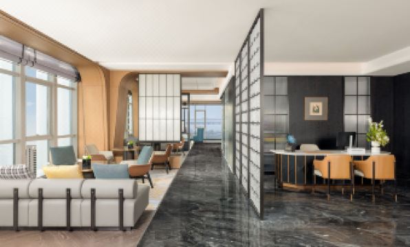 Renaissance Qingdao Hotel