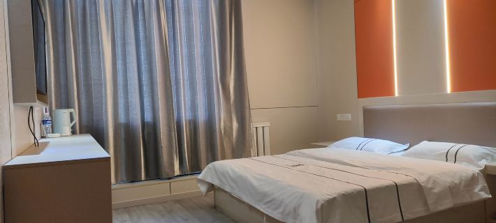 Super 8 Hotel (Bayaner Railway Station Victory) Hotels in Bayan Nur