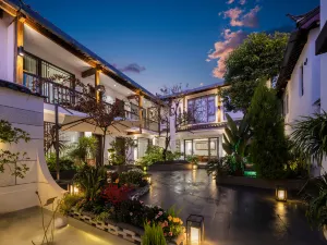 Qianhe Tang · Cuilin Yazhu  Chinese Aesthetics Designer Landscape Villa Holiday Lodgings