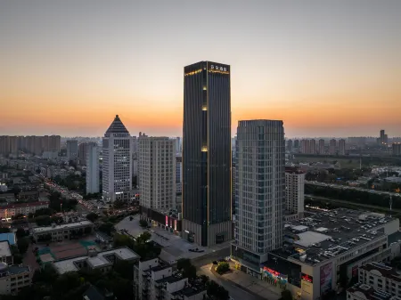 Atour Hotel （Tianjin Xinkaihe Subway Station） Отели рядом с достопримечательностью «Hebei University of Technology»