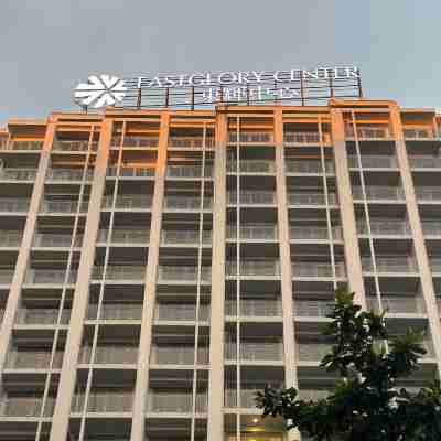 Luxury Penthouse hotel near City of Dreams Solaire Okada NAIA MOA- 1811 Hotel Exterior