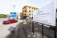 VIENTO RedHouse Melaka by Rest Collection - parking