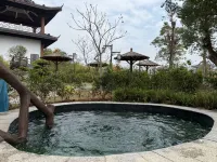 HezhouYuanboyuanHotSpringResort - Hot Springs