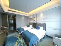 Yangzi International Hotel Отели рядом с достопримечательностью «Fashionable Living Street»