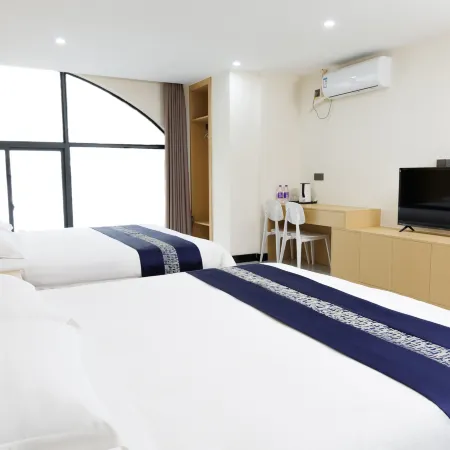 Green Lemon Express Hotel (Bengbu Railway Station First Affiliated Hospital )