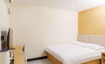 Green Lemon Express Hotel (Bengbu Railway Station First Affiliated Hospital )