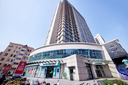 Orange Hotel (Shanghai Bund Hongkou Football Stadium)