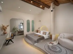 特克斯·柒柒丨Villa·Mountain法式祕境花園美宿（八卦城店）