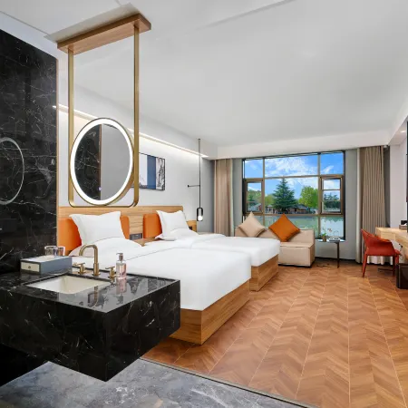 Huajing International Hotel (Huayin Huashan Mountain Scenic Area Yuquan Courtyard Branch)