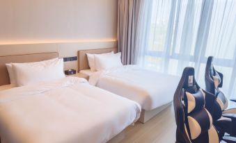 Yuyue E-sports Hotel (Shanghai Sijing Metro Station Branch)