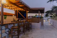 Hotel Bantu by Faranda Boutique, a Member of Radisson Individuals - bar
